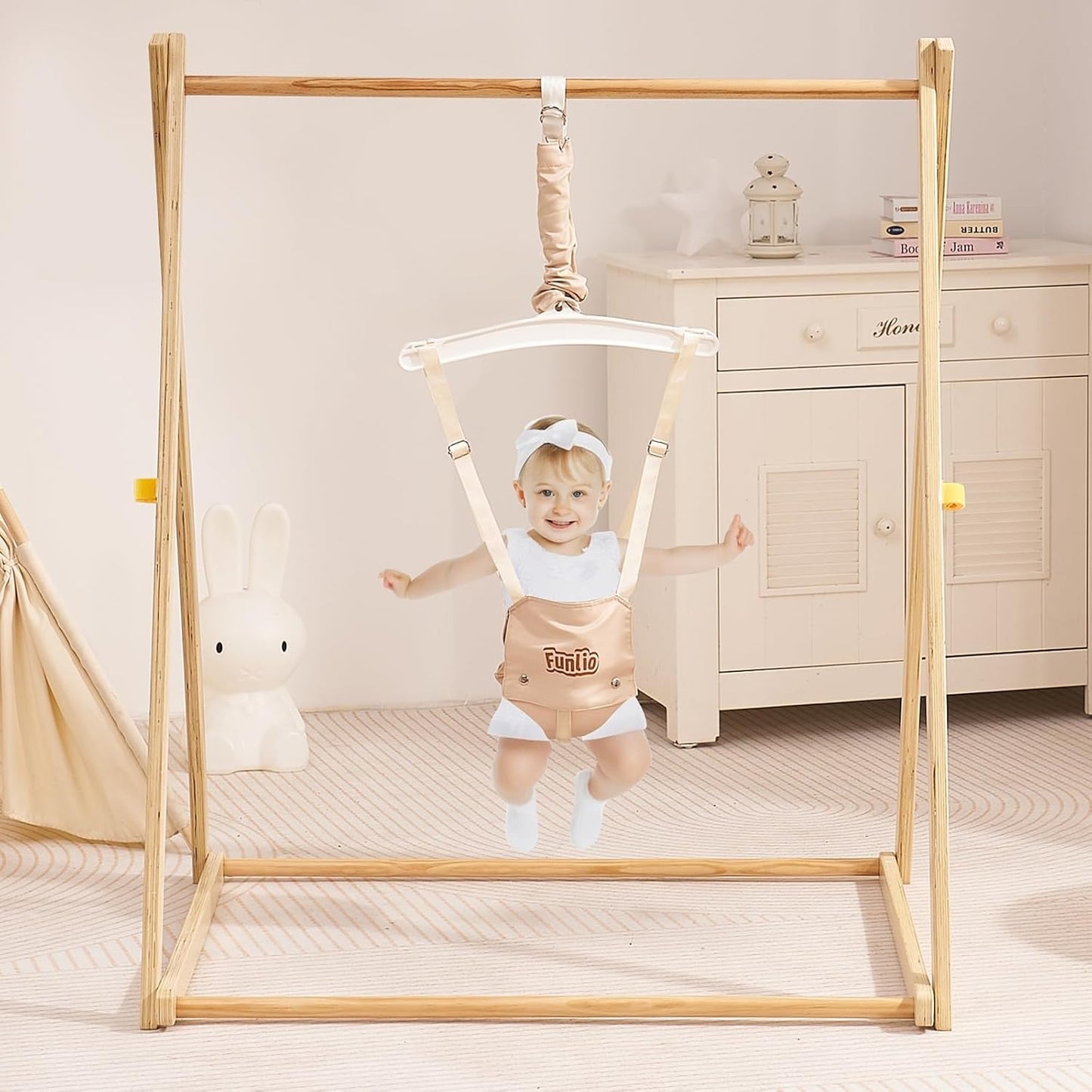 Altalena in legno per bambini FUNLIO con 4 sacchi di sabbia (aggiornata)